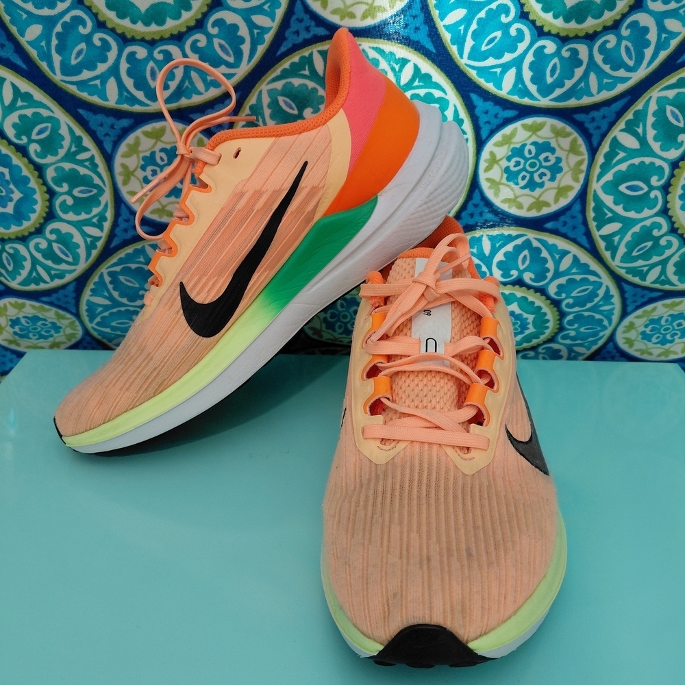 Nike Air Zoom Winflo 9 Vibrant Neon  Breathable Orange and Green Sneakers